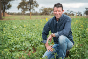 Hosking stands for VFF president